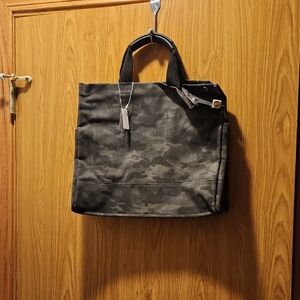 Quilted Koala Kanvas Camoflouge Bag Missing Shoulder Strap